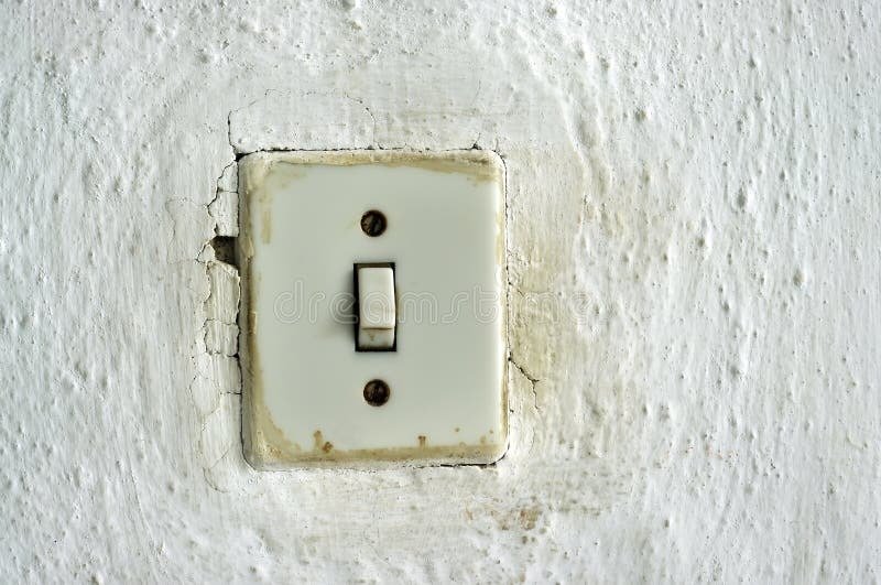 Dimmers vs Traditional Switches