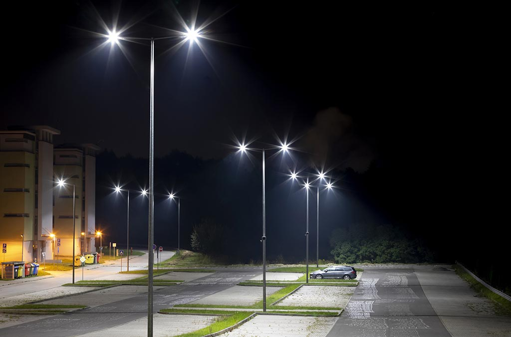 Choosing the Right CRI for Outdoor Parking Lot Illumination 3 the Right CRI for Outdoor Parking Lot